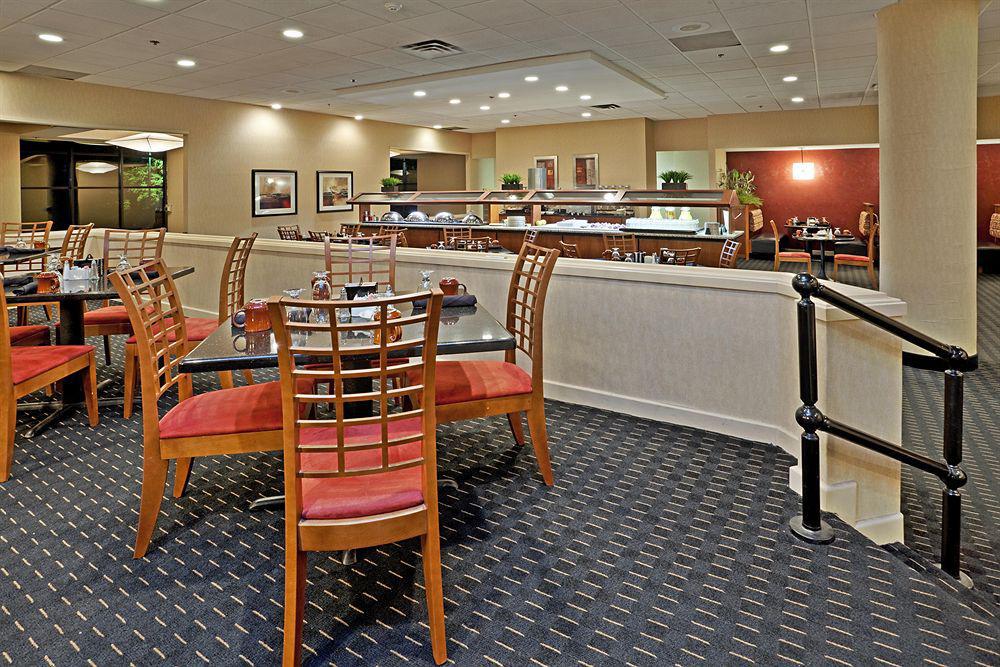 Doubletree By Hilton Winston Salem - University, Nc Restaurant photo