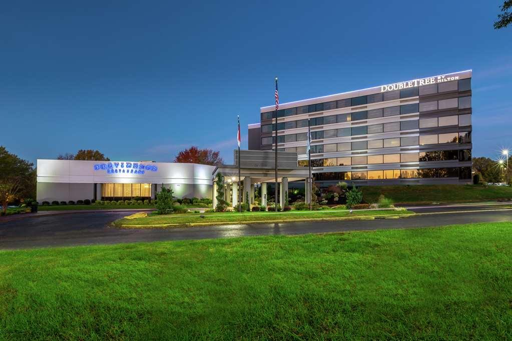 Doubletree By Hilton Winston Salem - University, Nc Exterior photo