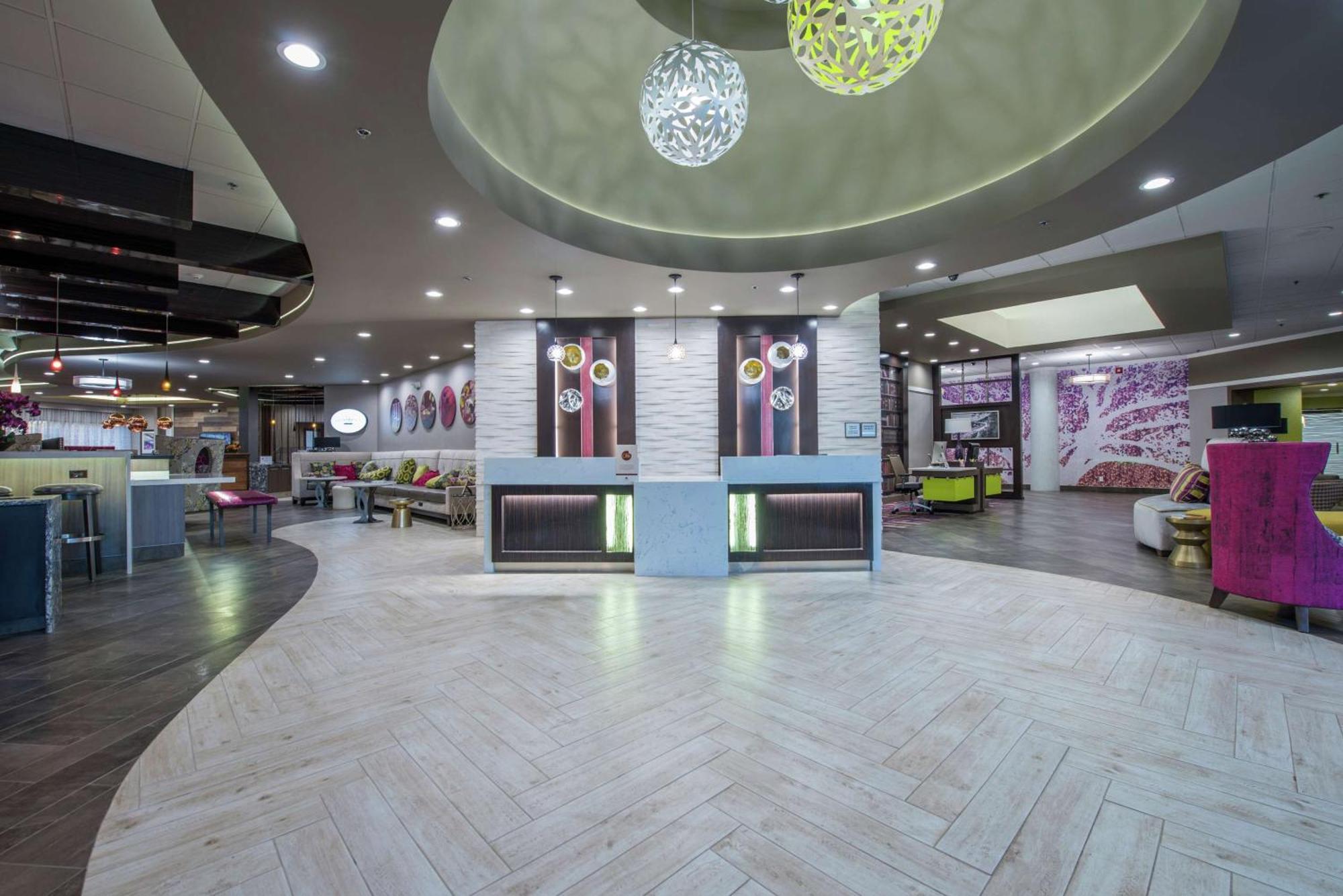 Doubletree By Hilton Winston Salem - University, Nc Exterior photo